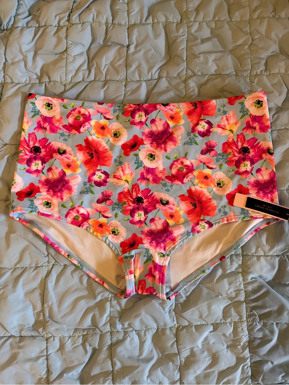 NWT Victoria’s Secret high waisted bikini bottoms size large